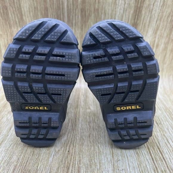 Sorel Snow Club Winter Snow Boot Green Nylon Rubber Waterproof Boys Youth Size 7 - Picture 8 of 9